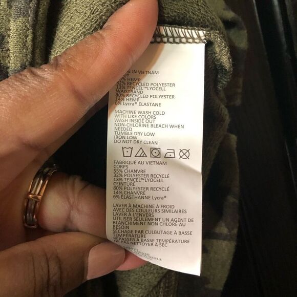 prAna Short Womens M Cozy Up Short Green Camo Lounge Athleisure NWT - Picture 6 of 7